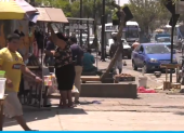 Varios comerciantes fueron retirados de la acera que ocupaban en un tramo de la avenida.