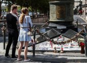 En París, donde murió, así como en el resto del mundo se la recuerda con cariño y admiración.