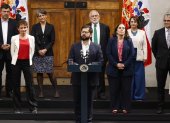 El presidente de Chile, Gabriel Boric (c), acompañado de los ministros de su Gobierno durante la ceremonia de cambio de Gabinete del Gobierno, este 6 de septiembre de 2022.