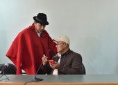 Evento. Leonidas Iza y Gary Espinosa en rueda de prensa hoy en Quito.