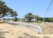 En el sitio donde se realizaban los trabajos existía además una laguna artificial que, según la constructora, continuará como estaba.