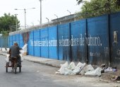 1. Panorama. Un mural del proyecto municipal, en la ciudadela Coviem, cerca de la avenida Perimetral, en el sur porteño