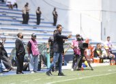 El entrenador español, Ismael Rescalvo, siente que Emelec fue perjudicado con la suspensión del partido.