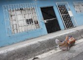 Guayaquil. Las cortinas de la vivienda presentaban manchas de sangre.