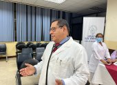 Peñaherrera es jefe del Servicio de Cardiología en el Hospital Luis Vernaza, en Guayaquil. Es graduado de médico cirujano en la Universidad Católica Santiago de Guayaquil. Es cardiólogo, especialista en hipertensión arterial y máster en investigación clínica y epidemiológica.