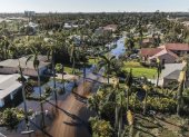 Vista aérea de las inundaciones tras el paso del huracán Ian, en Ft Myers, Florida (EE.UU.), este 30 de septiembre de 2022