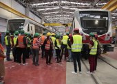 Instrucciones. Como parte de la visita realizada a la estación Quitumbe, sur de la capital, se indicó el mecanismo de funcionamiento de cada tren.