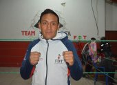 Henry Yanzapanta, excampeón nacional de box, mezcla el deporte con los fines sociales.