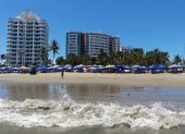 Turismo. General Villamil Playas es uno de los balnearios más recibe gran cantidad de turistas de la provincia de Guayas.