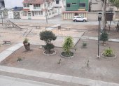 Los moradores señalan la falta de cuidados al parque Los Olmos