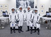 Fotografía de archivo del 20 de abril de 2022 cedida por la NASA donde aparecen los astronautas de la misión Crew-4.