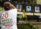 Una integrante del colectivo "Mujeres Caminando por la Verdad", participa este 16 de octubre de un acto de conmemoración de los 20 años de la operación Orión.