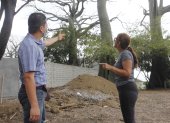 Un grupo de residentes de Samanes 1 denunció la construcción de casas cerca de árboles nativos.