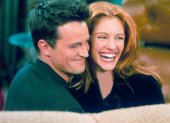 Mattew Perry y Julia Roberts quedaron flechados luego de conocerse en un episodio de Friends.