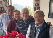 Pepe junto a sus hijos Ricky y Silvia y su esposa Rosita.