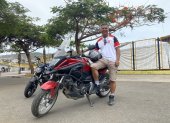 Natal Rivemar regresará a Brasil el lunes. Lo hará en moto. Dijo que quiere seguir viajando, ya que es su mayor pasión.