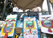 Los estudiantes rindieron homenaje al Escudo Nacional, a través de exposiciones y poesías.
