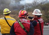 Cerca de 25 unidades del Cuerpo de Bomberos trabajaron en la operación.
