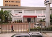 VISTA DEL EDIFICIO DE LA COMPAÑÍA DE SEGUROS EN LIQUIDACIÓN |
29042022 LIZBETH ZUMBA, SEGUROS SUCRE FACHADA DE LA OFICINA 29 DE ABRIL DEL 2022