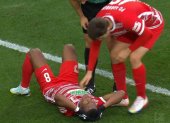 Carlos Gruezo se lesionó durante el partido entre el Augsburgo y el Bochum, por la Bundesliga