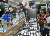 Ofertas. Los comercios ofrecen descuentos que llegan hasta el 70 %