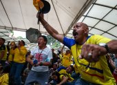 Imagen de archivo hinchas ecuatorianos en Quito.