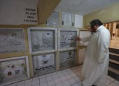 Cripta. En los bajos del Altar Mayor está la Cripta, donde reposan los restos de sacerdotes, monseñores. En la gráfica, el padre Francisco Sojos, rector de la Catedral de Guayaquil.