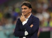 Zlatko Dalic, entrenador de Croacia, planifica la forma de jugar ante Argentina.
