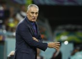 Tite no seguirá en el banquillo de Brasil tras la eliminación de la Copa del Mundo