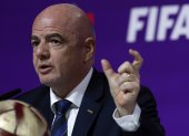 DOHA, 16/12/2022.- El suizo Gianni Infantino, presidente de la FIFA, destacó el "gran éxito" del Mundial de Qatar 2022 a falta de que se disputen dos partidos, el Croacia-Marruecos, por el tercer puesto, y la final, Argentina-Francia, este viernes en Doha. EFE/ Alberto Estévez
