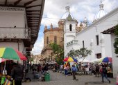 Cuenca. Esta ciudad cuenta con más de 220 hoteles, para diferentes capacidades adquisitivas