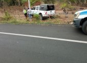 Guayas. Hombre fue acribillado dentro de una camioneta de alquiler.