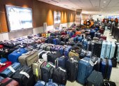 Equipaje represado en el Aeropuerto Internacional de Baltimore-Washington por el clima.