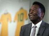 Brazilian soccer legend Pele attends a preview of an auction of his belongings called "Pele: The Collections" in Central London, Britain, 01 June 2016 (reissued 29 December 2022). According to his agent, Pele, whose proper name is Edson Arantes do Nascimento, has died on 28 December 2022 at age 82. (Brasil, Reino Unido, Londres).