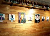 ‘Characters Non Binary’ se exhibe en el espacio cultural de VIVA Cerveza, en Moscú y República de El Salvador.