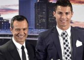 Foto archivo de Jorge Mendes junto a Cristiano Ronaldo.