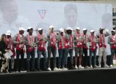Los doce jugadores que llegaron a los albos recibieron el cariño de los hinchas de Liga de Quito.