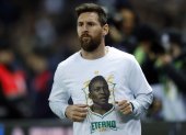 Lionel Messi anotó un gol en su regreso al campeonato francés.