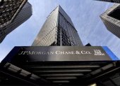 La empresa JpMorgan baja sus ganancias en comparación al periodo de 2021.