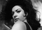Lola Flores, durante el rodaje del documental "Sinfonía Española", en 1964.