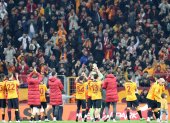 Los jugadores del Galatasaray festejan el triunfo de este sábado 21 de enero de 2023.