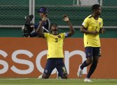 Justin Cuero (i), delantero de la Tri sub-20, que espera vencer a Brasil.