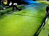 Se avistó en la madrugada del 31 de enero a varios sujetos repartiendo panfletos.