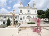 Iglesia. En la ruta se incluye la iglesia de Santo Domingo de Guzmán o San Vicente fue la primera iglesia católica de la Ciudad Vieja.