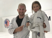 Lucía entrena jiu jitsu brasileño desde hace un año, pero le pone todo su esfuerzo y sacrificio para ser campeona.