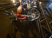 Siniestro. La moto quedó destruida tras el siniestro.