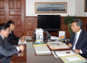 Vicepresidente. Lenín Moreno Garcés, en 2010, durante una reunión con Cai Runguo, exembajador chino, ambos sospechosos de cohecho.
