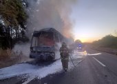 Reciente. El fin de semana, un bus de transporte de migrantes se incendió. No hubo víctimas mortales ni heridos