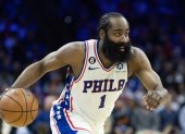 James Harden fue  el máximo anotador con 38 puntos.