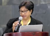 Migdonia Ayestas, coordinadora del Observatorio Nacional de la Violencia (ONV-UNAH) habla hoy, durante una conferencia de prensa, en Tegucigalpa (Honduras). El Observatorio de la Violencia de la Universidad Nacional Autónoma de Honduras (UNAH) presenta un informe sobre violencia y feminicidios en el país, con motivo del Día Internacional de la Mujer que se conmemora el 8 de marzo.